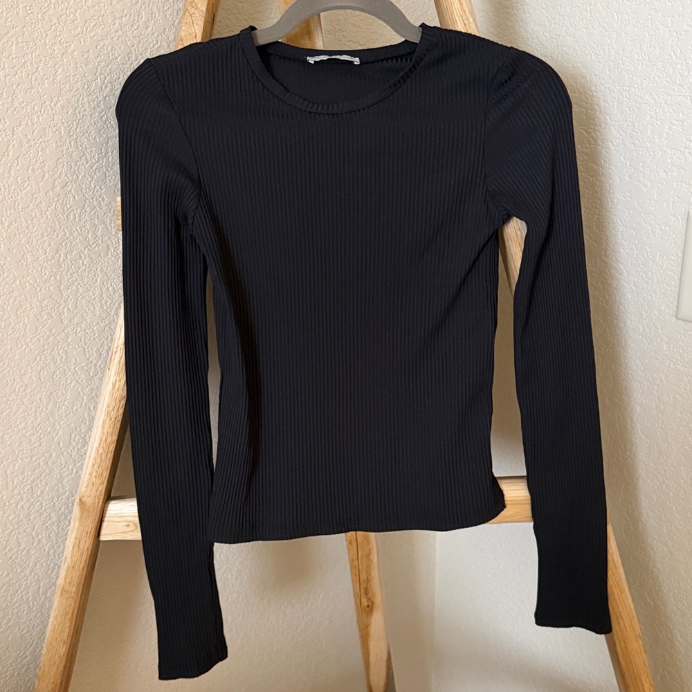Zara Black Ribbed Long Sleeve Crop Tee - Picture 5 of 6